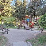 Spacious 1 Bedroom 4 Star Apartment, Apartamento Mlini