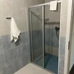 Spacious 1 Bedroom 4 Star Apartment,