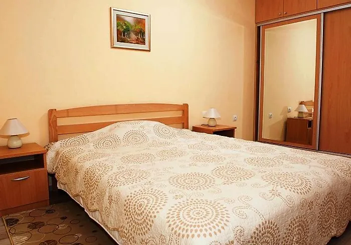 Spacious 1 Bedroom 4 Star Apartment, * 米利尼