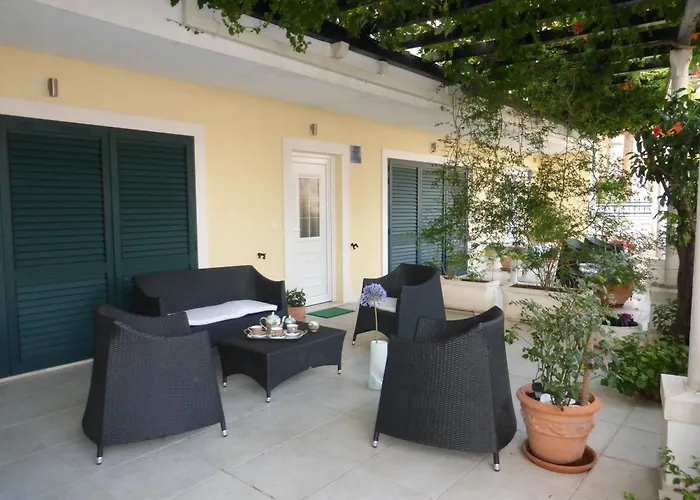 Spacious 1 Bedroom 4 Star Apartment, 公寓 *