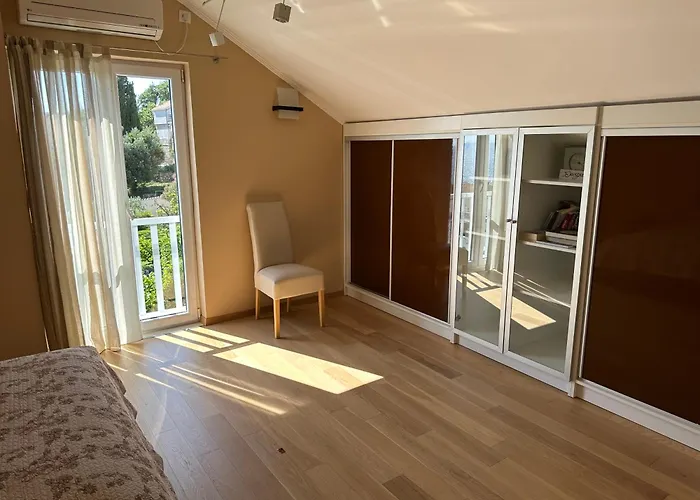 Spacious 1 Bedroom 4 Star Apartment, * 米利尼